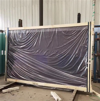 Cermin Dilapisi Permukaan